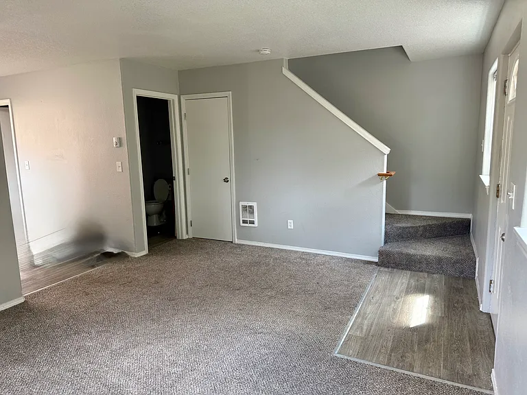 5623 SE 84th Ave #3 — Photo 11