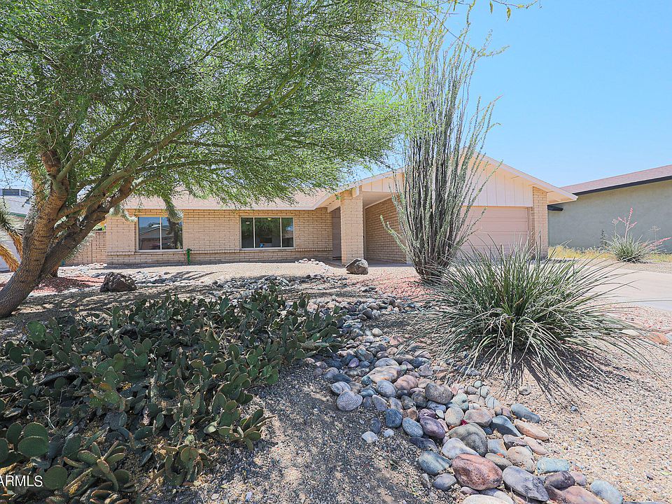 1st image of 3735 W Mauna Loa Lane