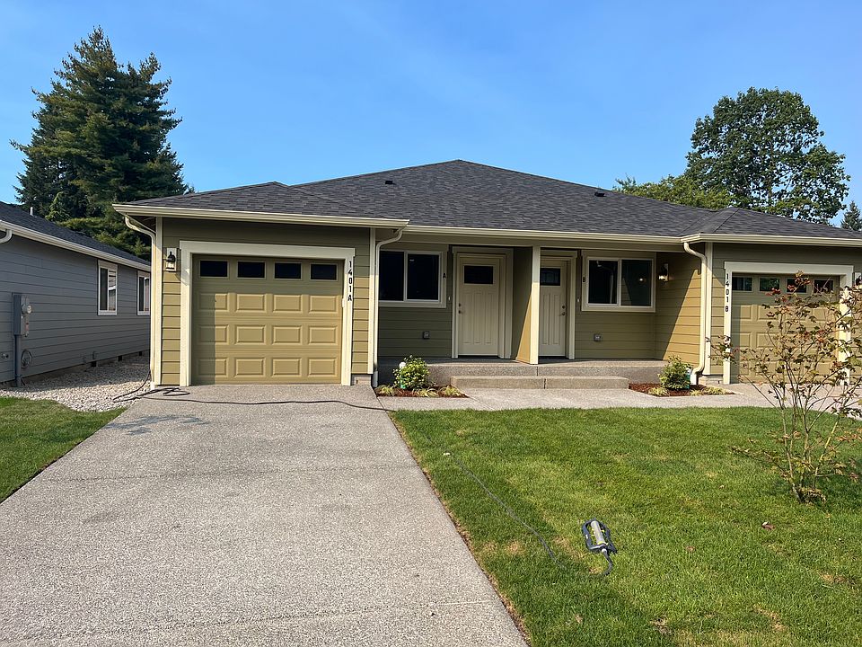 1st image of 1401 Alanna Dr SE #A