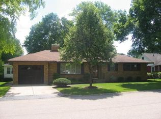 1209 Lowden Rd, Streator, IL 61364