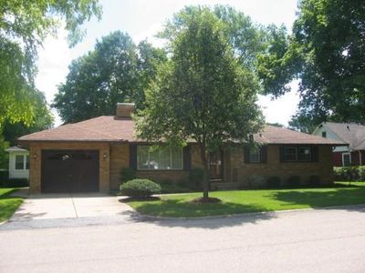 1209 Lowden Rd, Streator, IL, 61364