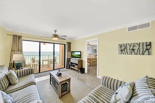 9490 S Ocean Dr #0 — Photo 8