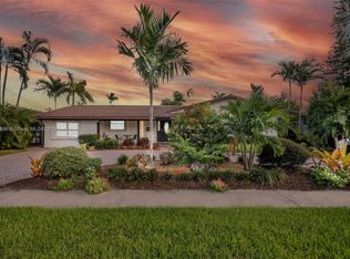 5830 NE 14th Rd, Fort Lauderdale, FL 33334