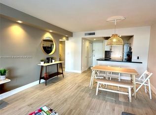 2899 Collins Ave APT 837, Miami Beach, FL 33140