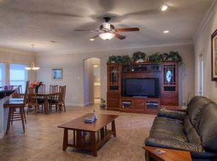 8418 Lauren Dr, College Station, TX 77845