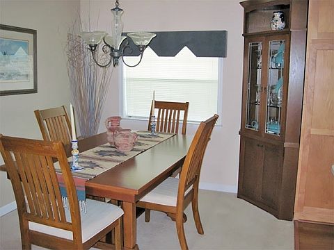 2nd image of 7058 SE Yellowood Ln