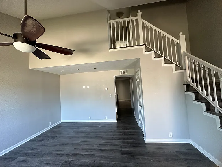 11043 Clairemont Mesa Blvd — Photo 7