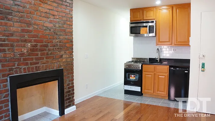 Rented by J Misrahi Realty Corp | media 17