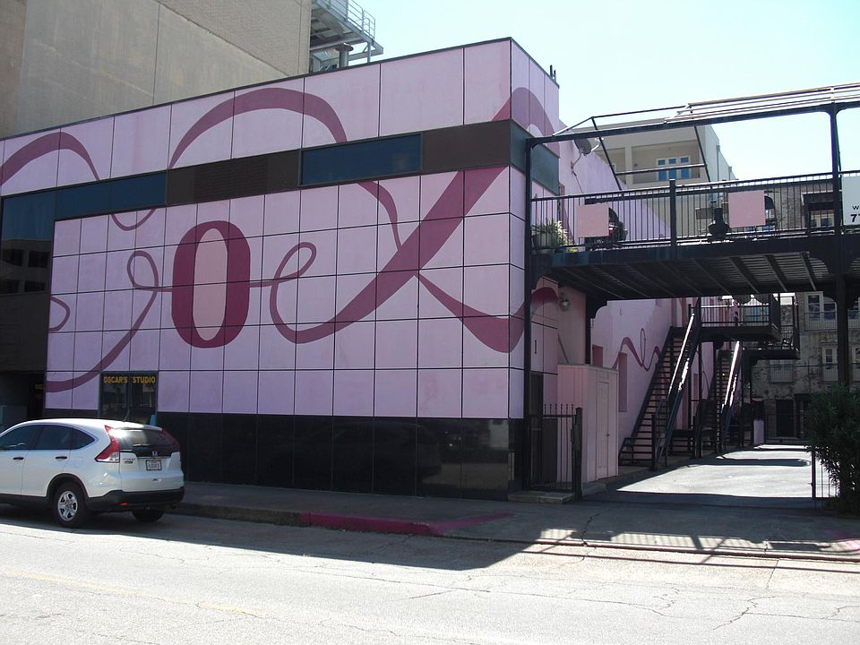 2nd image of 2209 Market St APT 3