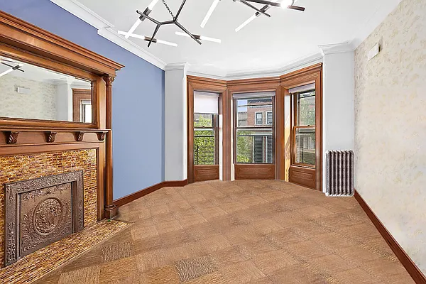 Sold by Arthur Steinberg Esq | media 32