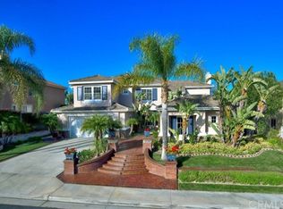 1024 S Summer Breeze Ln, Anaheim, CA 92808