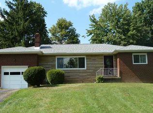 828 Old Thorn Run Rd, Coraopolis, PA 15108