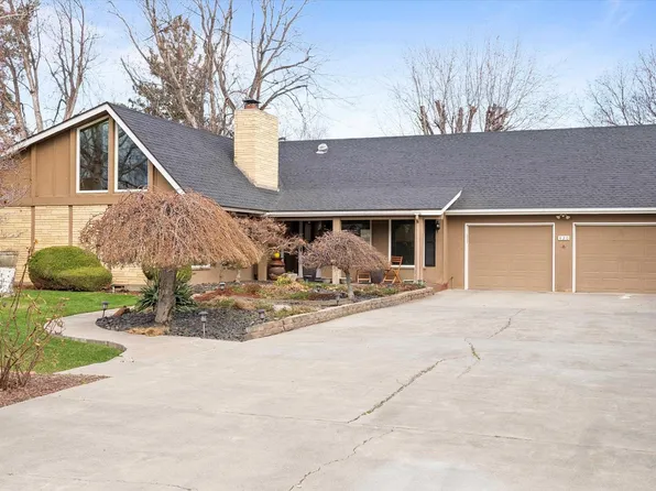 420 W 32nd Ave, Kennewick, WA 99337