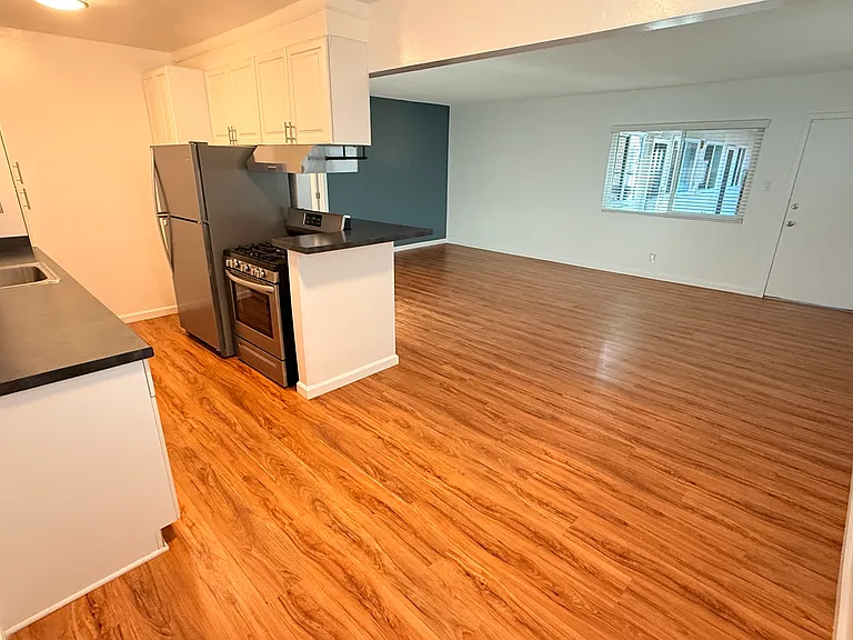 4635 N Bellflower Blvd #1 — Photo 2