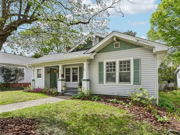 213 Westover Ter, Greensboro, NC 27403