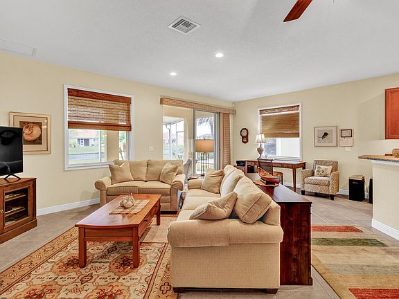 2nd image of 6399 Lennox Lane