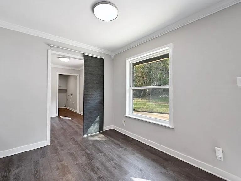 5903 Highland Hills Dr — Photo 14