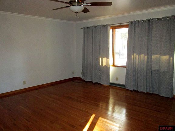 5th image of 602 10th St N
