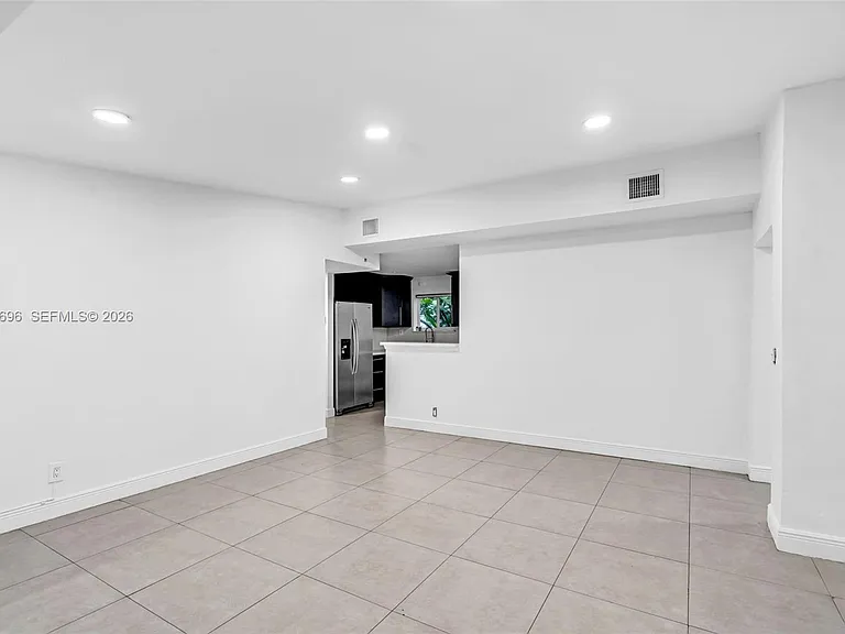 1580 NE 139th St — Photo 10