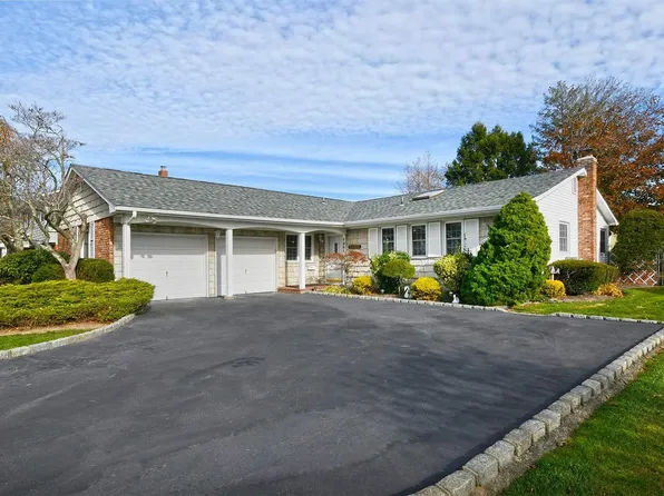 1961 Jackson Avenue, West Islip, NY 11795