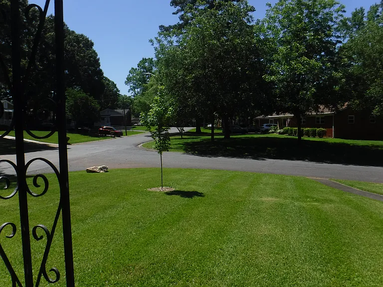 3900 Paisley Pl — Photo 27