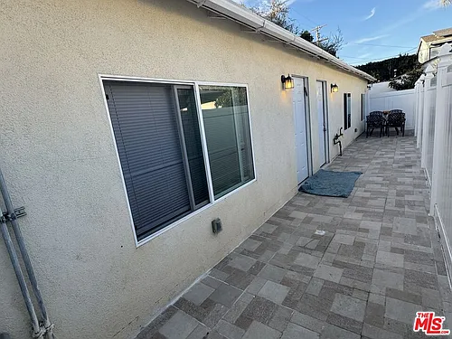 1913 Hillsboro Ave Photo 1