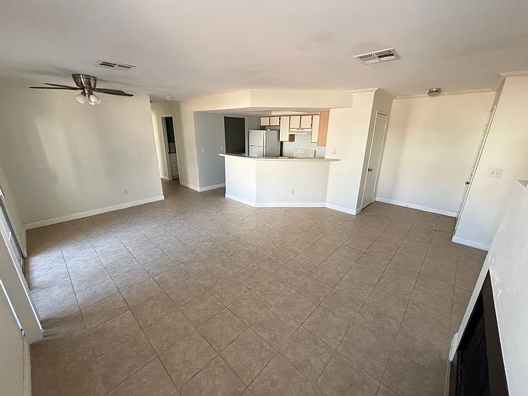 8600 W Charleston Blvd #1129 — Photo 7