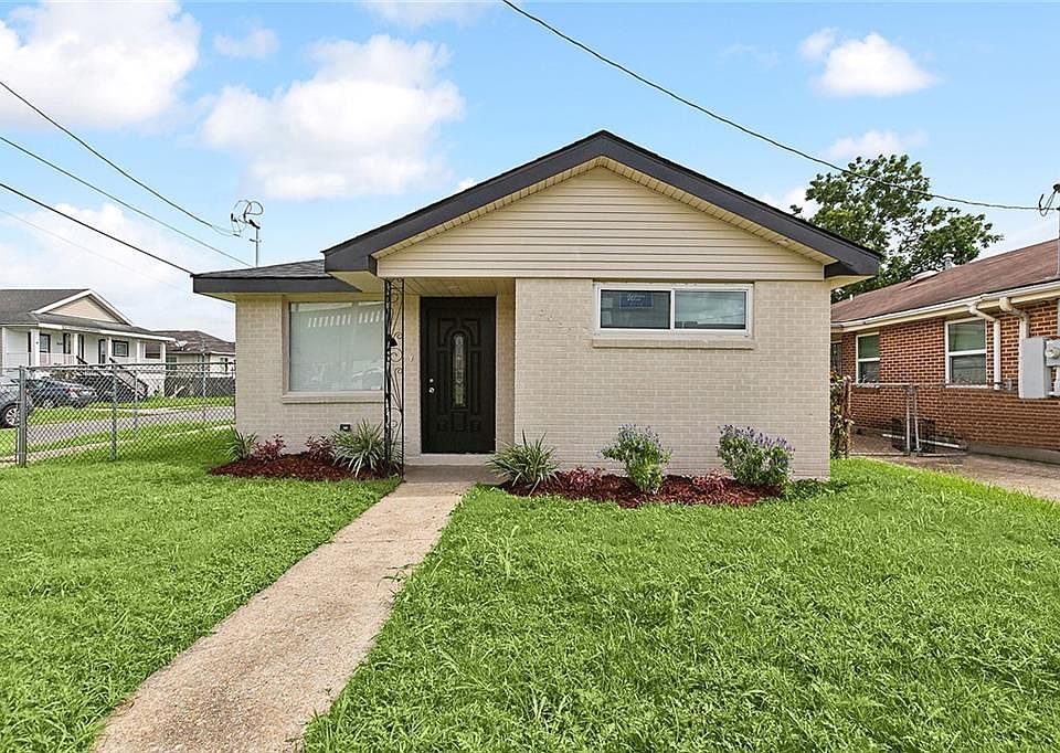 1st image of 3039 N Galvez St