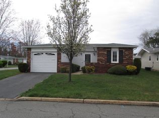 1 Vaughn Ct, Brick, NJ 08724