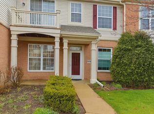 9018 Concord Ln UNIT B, Justice, IL 60458