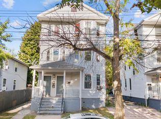 102 Plymouth St, New Haven, CT 06519