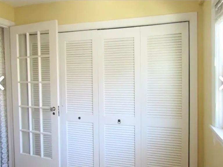 Bedroom1 Closet