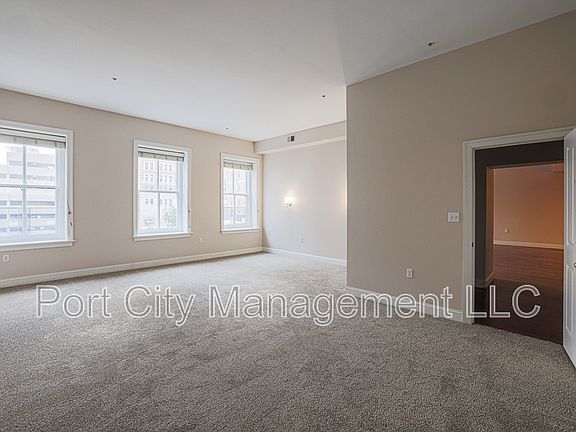 5th image of 1025 Saint Paul St APT 4