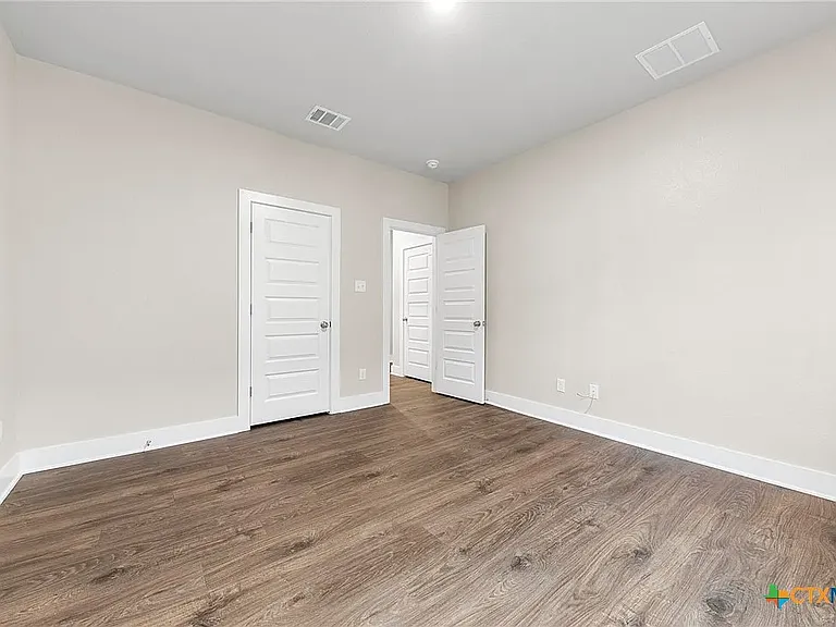 920 Campbelton Dr — Photo 13