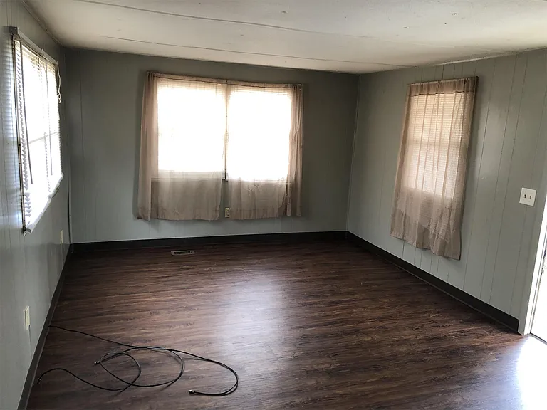 17 Riverview Ln — Photo 3