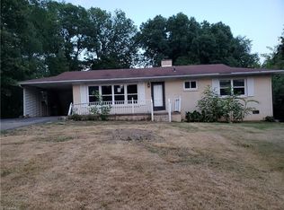 1712 Bristol Pl, High Point, NC 27262