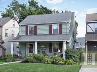 62 Overlook Ter, Bloomfield, NJ 07003