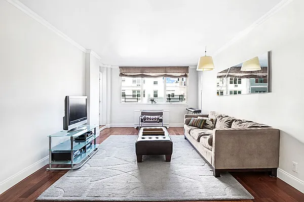 Sold by Compass | media 14