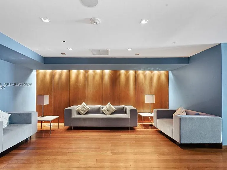 335 Biscayne Blvd #3808 — Photo 46