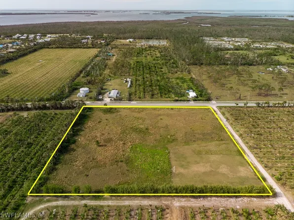 7401 Bullwinkle Way, Bokeelia, FL 33922