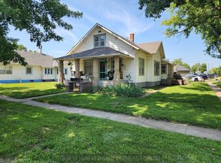 1104 Farnum St, Saint Paul, NE 68873