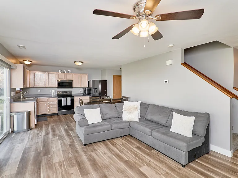 206 Waterside Crossing Ct — Photo 7