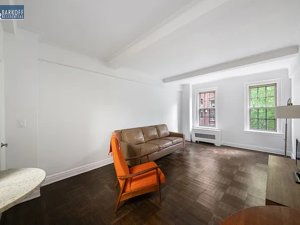 24 5th Ave APT 310, New York, NY 10011