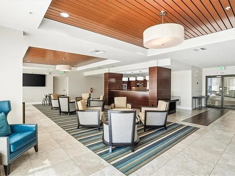 4031 Gulf Shore Blvd N #25 — Photo 18