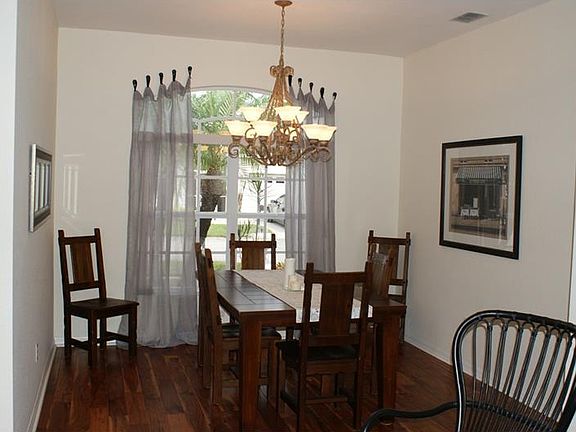 5th image of 1669 Palace Ct