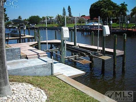 BOAT LIFT AND DOCK