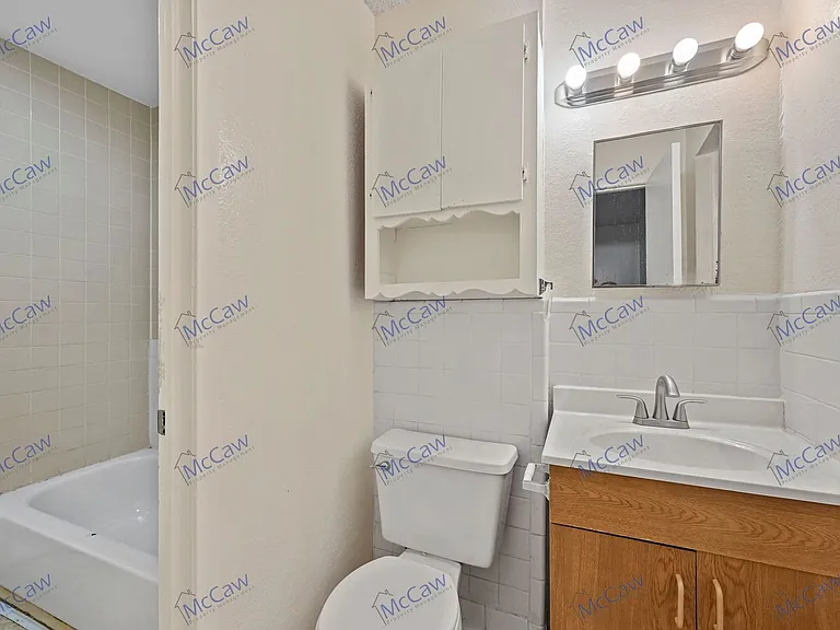 3532 Hilton Dr — Photo 13