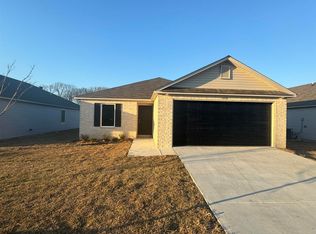 1276 Agogo Ln, Conway, AR 72034