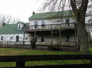 101 Phenix Farm Ln, Phenix, VA 23959