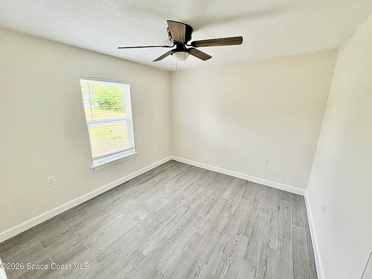 1274 Coral Reef Ave NW — Photo 16